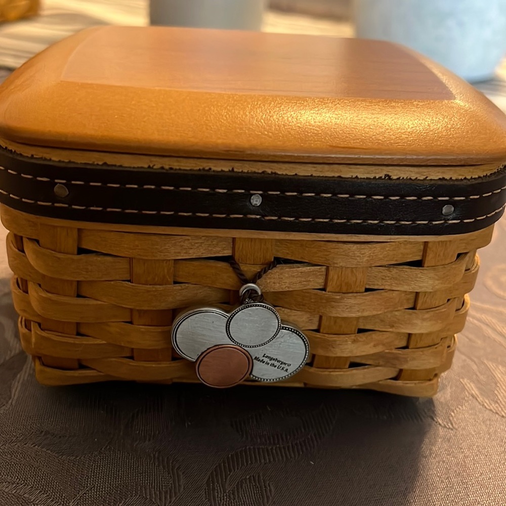 Longaberger 2003 Father’s Day pocket change basket